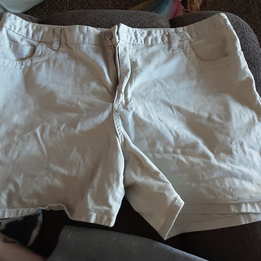 Cherokee shorts